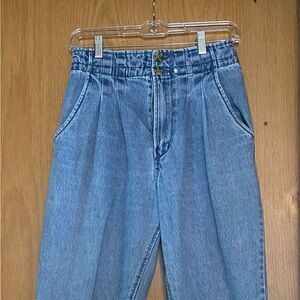 Forever 21 Blue Ankle Cropped Jeans